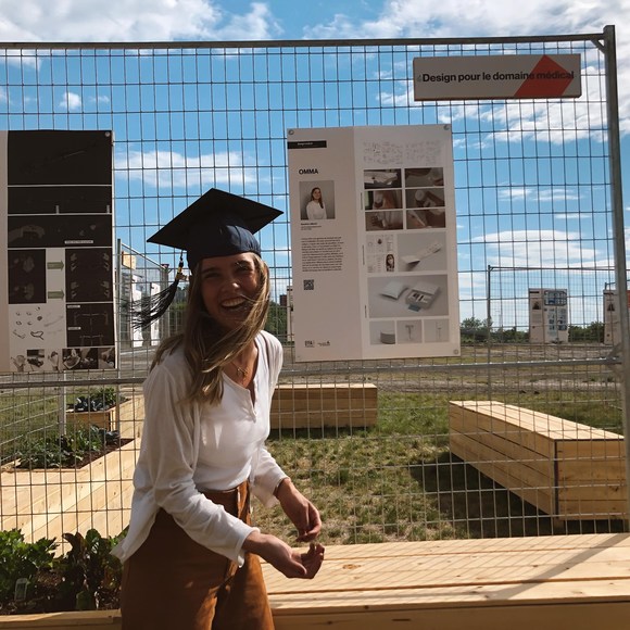 Meet your Posher, Sandrine - Picture 1 of 1